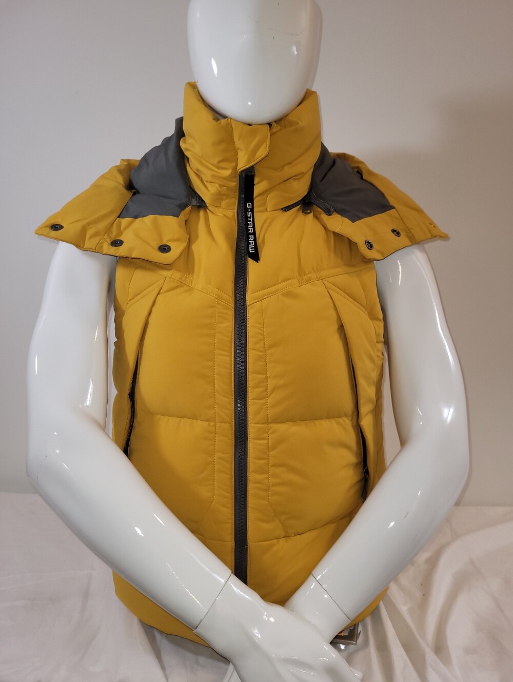 G-Star Men's Raw Fibrick Puffer Vest Size XSmall Yellow Full Zip Original $250